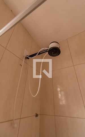 Casa à venda com 176m², 3 quartos e 1 vagaBanheiro