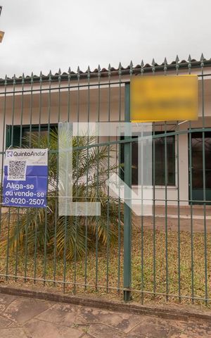Casa à venda com 176m², 3 quartos e 1 vagaFachada
