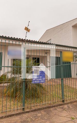 Casa à venda com 176m², 3 quartos e 1 vagaFachada