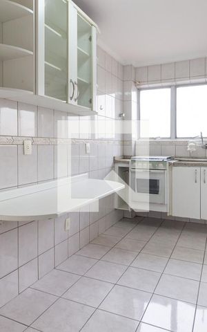 Apartamento à venda com 68m², 2 quartos e 1 vagaCozinha