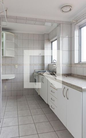 Apartamento à venda com 68m², 2 quartos e 1 vagaCozinha