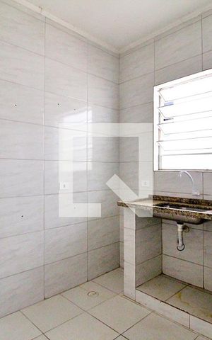Casa para alugar com 30m², 1 quarto e 1 vagaCozinha