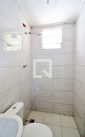 Casa para alugar com 30m², 1 quarto e 1 vagaBanheiro
