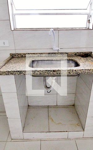 Casa para alugar com 30m², 1 quarto e 1 vagaCozinha