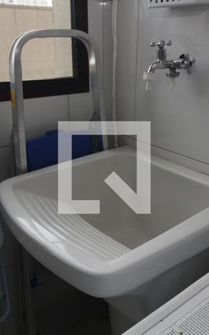 Apartamento à venda com 57m², 2 quartos e 1 vagaÁrea de Serviço