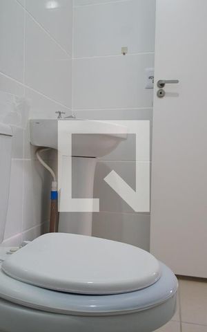 Apartamento à venda com 46m², 2 quartos e 1 vagaBanheiro 
