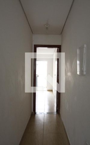 Casa à venda com 85m², 2 quartos e 3 vagasCorredor