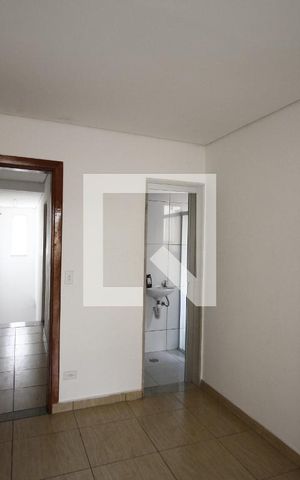Casa à venda com 85m², 2 quartos e 3 vagasSuíte 2