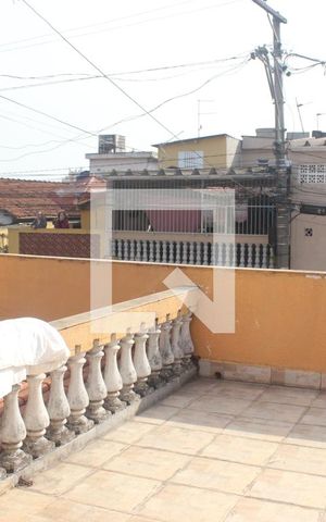 Casa à venda com 150m², 3 quartos e 8 vagasvaranda