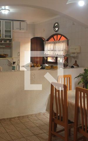 Casa à venda com 150m², 3 quartos e 8 vagasCozinha