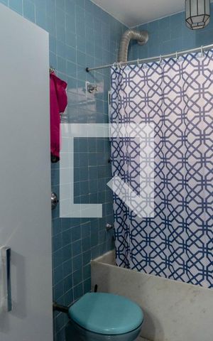 Apartamento à venda com 170m², 4 quartos e 1 vaga Apartamento à venda com 170m², 4 quartos e 1 vagaBanheiro da Suíte 2
