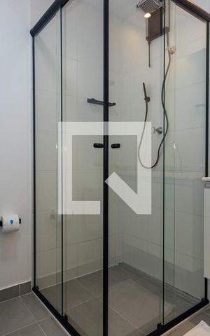 Studio à venda com 27m², 1 quarto e sem vaga Studio à venda com 27m², 1 quarto e sem vagaBanheiro