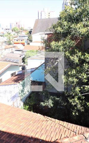 Casa à venda com 180m², 4 quartos e 2 vagasSacada Área de Serviço