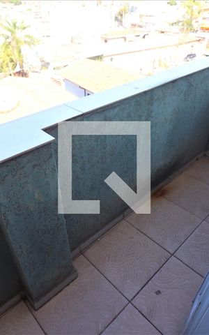 Casa à venda com 180m², 4 quartos e 2 vagasSacada Quarto 3 