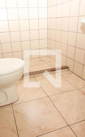 Casa à venda com 280m², 4 quartos e 2 vagasBanheiro 2