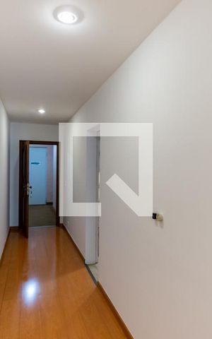 Apartamento para alugar com 120m², 3 quartos e 1 vagaSala