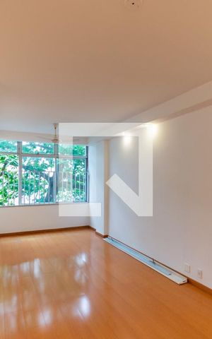 Apartamento para alugar com 120m², 3 quartos e 1 vagaSala