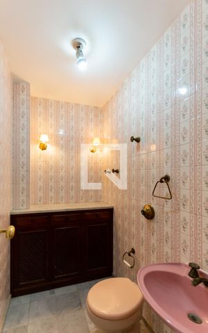 Apartamento para alugar com 120m², 3 quartos e 1 vagaLavabo