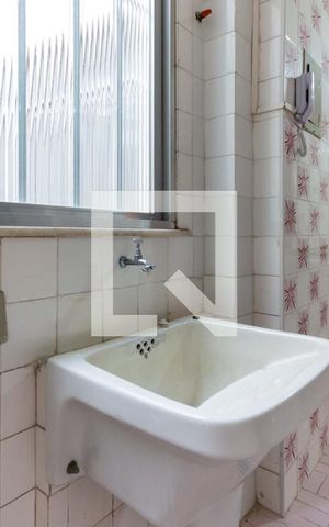 Apartamento para alugar com 120m², 3 quartos e 1 vagaÁrea de Serviço