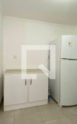 Apartamento para alugar com 80m², 2 quartos e sem vagaCozinha e Área de Serviço