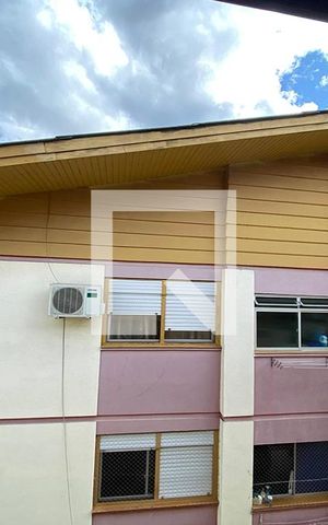 Apartamento para alugar com 80m², 2 quartos e sem vaga vista da Sacada