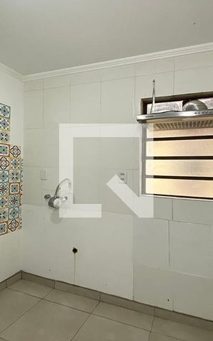 Apartamento para alugar com 80m², 2 quartos e sem vagaCozinha e Área de Serviço