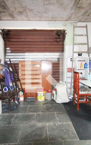 Casa à venda com 180m², 4 quartos e 2 vagasgaragem
