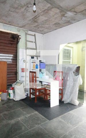 Casa à venda com 180m², 4 quartos e 2 vagasgaragem