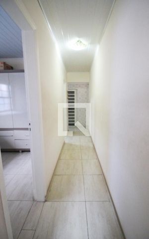 Casa à venda com 180m², 4 quartos e 2 vagascorredor