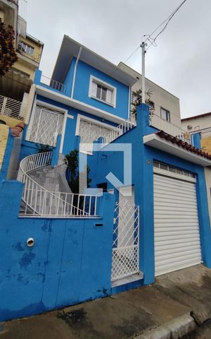 Casa à venda com 180m², 4 quartos e 2 vagas Casa à venda com 180m², 4 quartos e 2 vagasfachada casa 1