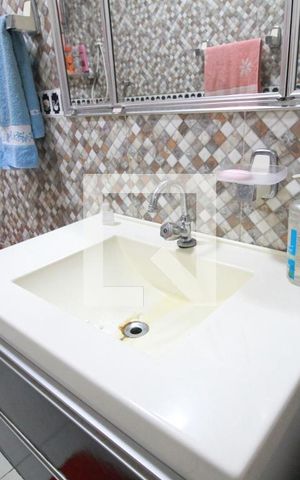 Casa à venda com 180m², 4 quartos e 2 vagasbanheiro casa 1