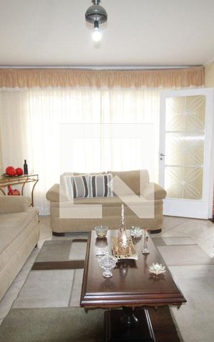 Casa à venda com 180m², 4 quartos e 2 vagassala casa 1