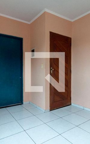Casa à venda com 192m², 2 quartos e 1 vaga Casa à venda com 192m², 2 quartos e 1 vagaSala