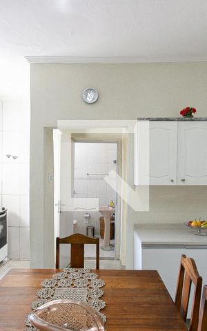 Casa à venda com 264m², 4 quartos e 3 vagasCasa 1 - Cozinha