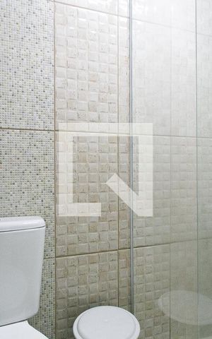 Casa à venda com 264m², 4 quartos e 3 vagasCasa 2 - Banheiro