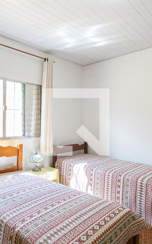 Casa à venda com 264m², 4 quartos e 3 vagasCasa 1 - Quarto 1