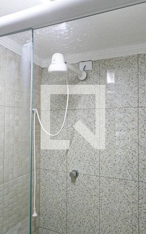Casa à venda com 264m², 4 quartos e 3 vagasCasa 2 - Banheiro