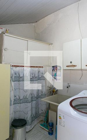 Casa à venda com 264m², 4 quartos e 3 vagasCasa 1 - Área de Serviço