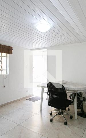 Casa à venda com 264m², 4 quartos e 3 vagasCasa 2 - Sala