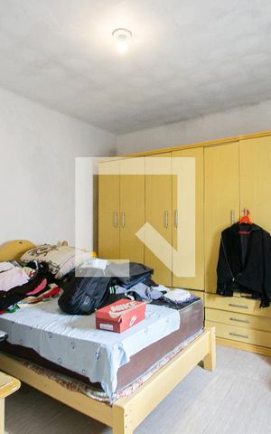 Casa à venda com 264m², 4 quartos e 3 vagasCasa 3 - Quarto