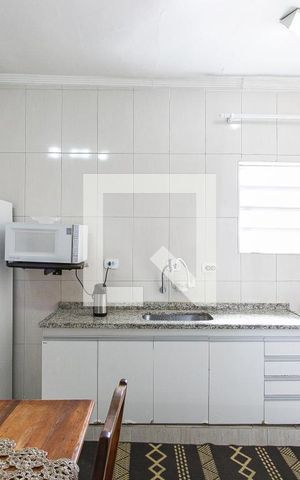 Casa à venda com 264m², 4 quartos e 3 vagasCasa 1 - Cozinha
