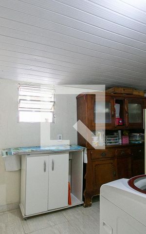 Casa à venda com 264m², 4 quartos e 3 vagasCasa 1 - Área de Serviço