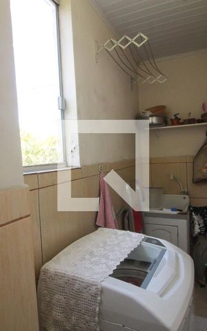 Casa à venda com 70m², 3 quartos e 1 vaga Casa à venda com 70m², 3 quartos e 1 vagaÁrea de Serviço