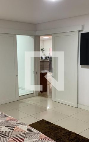Casa à venda com 625m², 5 quartos e 2 vagas Casa à venda com 625m², 5 quartos e 2 vagasQuarto 2