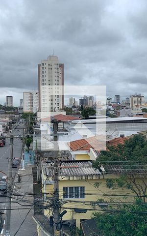 Casa à venda com 625m², 5 quartos e 2 vagas Casa à venda com 625m², 5 quartos e 2 vagasVista