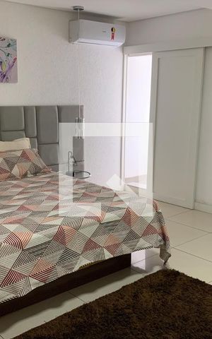 Casa à venda com 625m², 5 quartos e 2 vagas Casa à venda com 625m², 5 quartos e 2 vagasQuarto 2