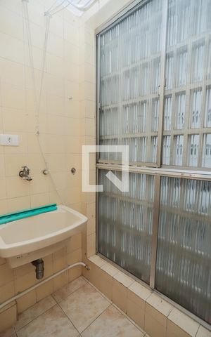 Apartamento para alugar com 32m², 1 quarto e sem vagaÁrea de Serviço