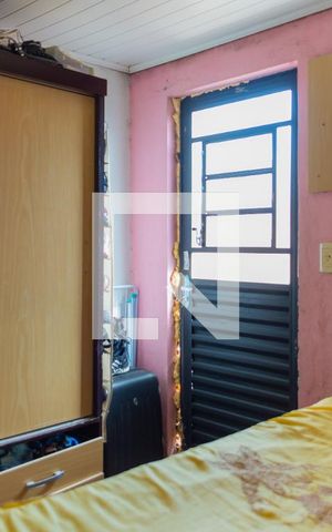 Casa de condomínio à venda com 65m², 2 quartos e 1 vaga Casa de condomínio à venda com 65m², 2 quartos e 1 vagaQuarto