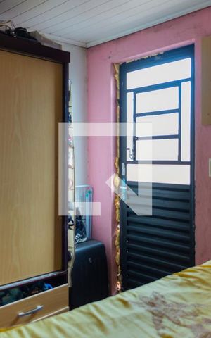 Casa de condomínio à venda com 65m², 2 quartos e 1 vaga Casa de condomínio à venda com 65m², 2 quartos e 1 vagaQuarto