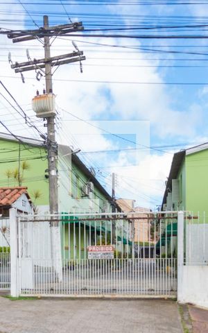 Casa de condomínio à venda com 65m², 2 quartos e 1 vaga Casa de condomínio à venda com 65m², 2 quartos e 1 vagafa